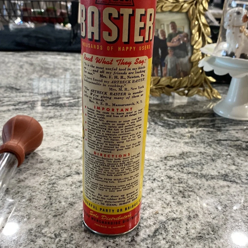 Vintage 1946 Brown Rubber Bulb Pyrex Glass Baster!